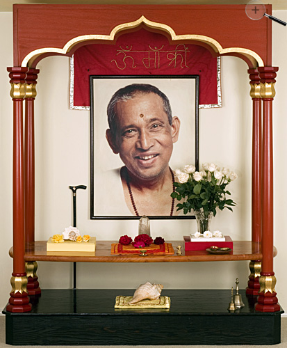 sonoma ashram altar